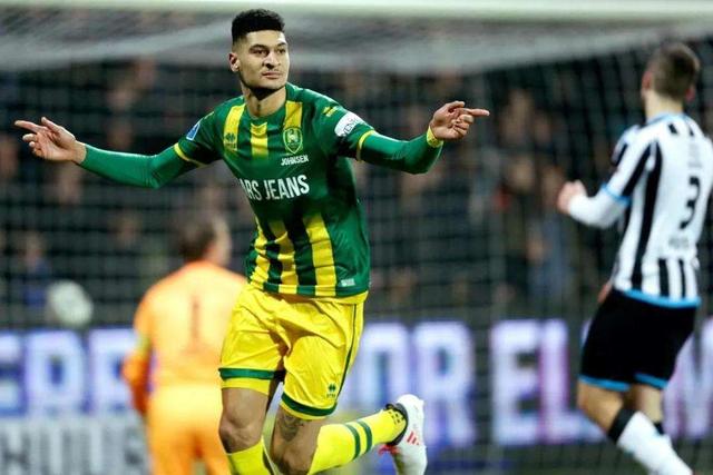 稀缺的郑钦文 中国体育国际化偶像有几个